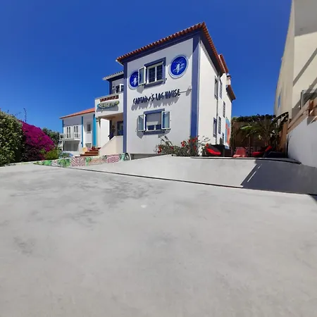 Captain's Log House * باليال