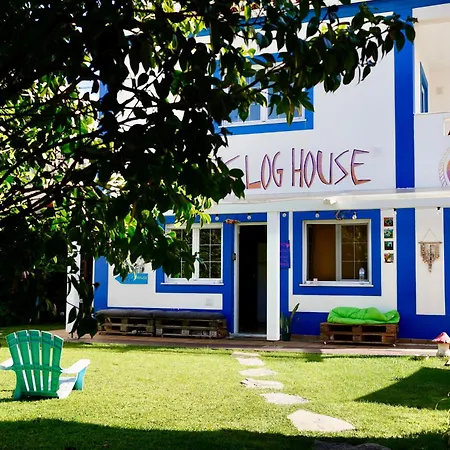 Captain's Log House Hostel Baleal