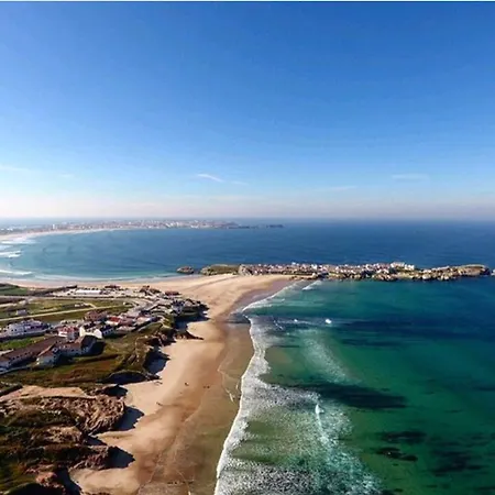 Hostel Captain's Log House *