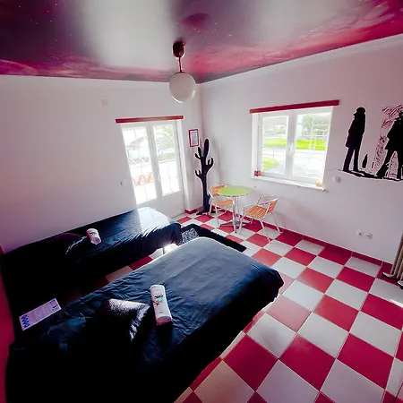 Hostel Captain's Log House