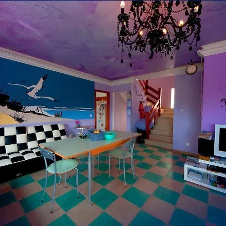 Hostel Captain's Log House Baleal