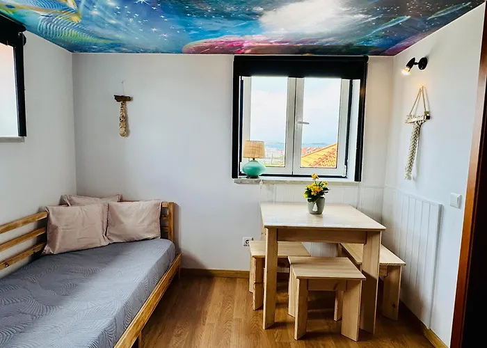 Captain's Log House ホステル *