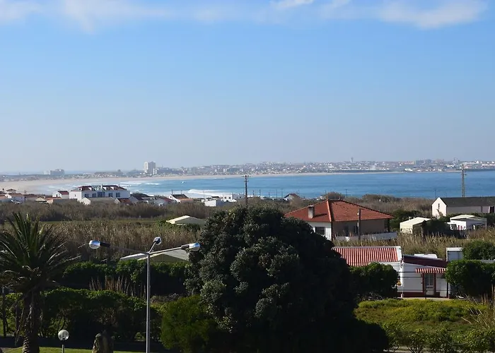 Auberge de jeunesse Captain's Log House Baleal
